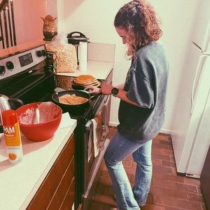 Meet your Posher, Grace